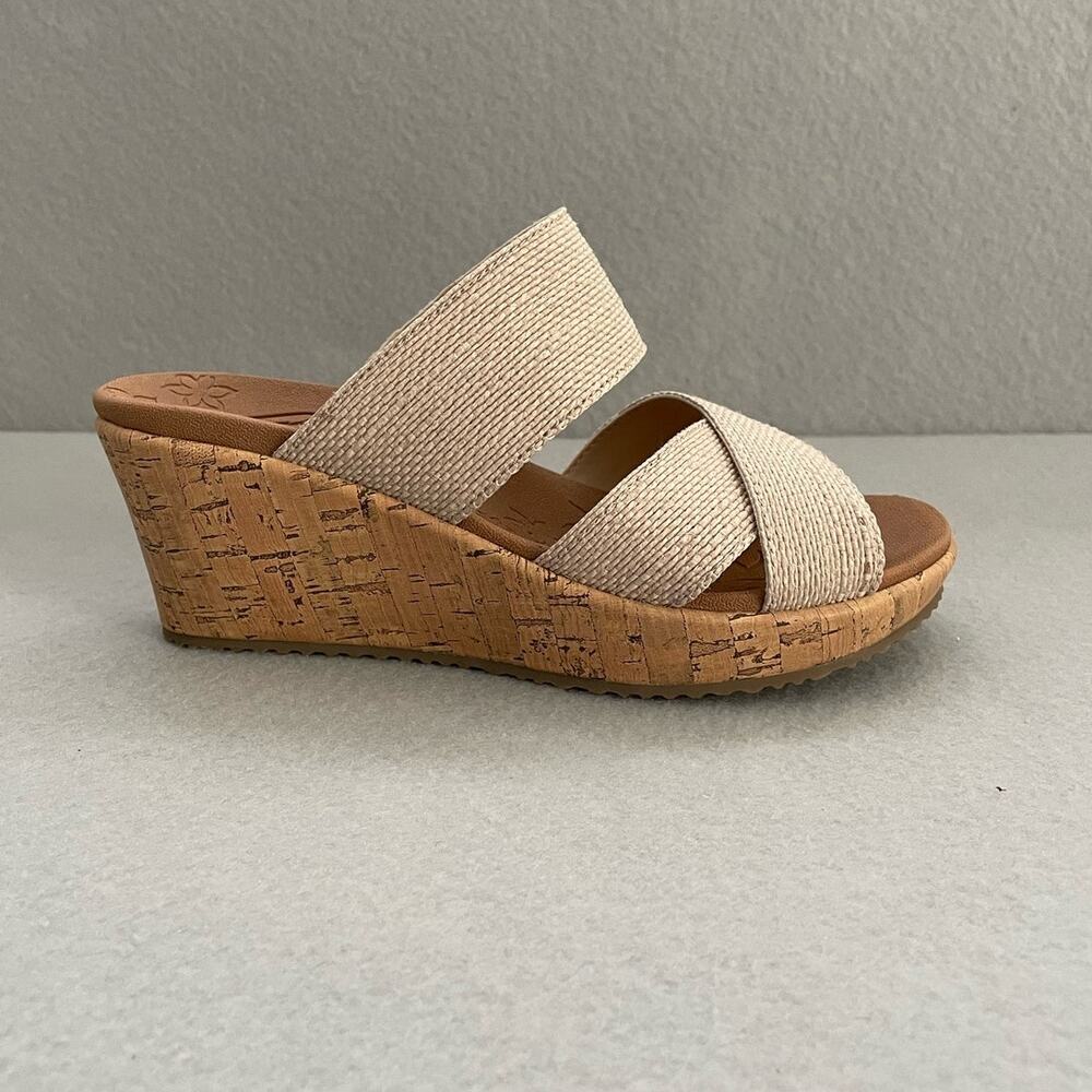 Skechers Womens Beverlee Brunch Hour Natural Size 5